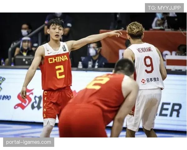 “集训：中国男篮新一期集训名单公布，包括多名海外联赛年轻球员”